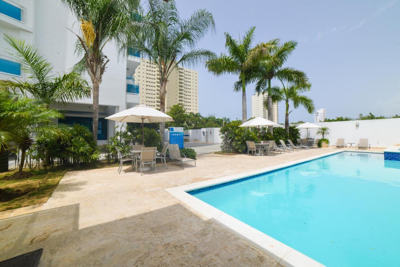 Elegante Aqua Marine Apartamento 璜多里奥 外观 照片