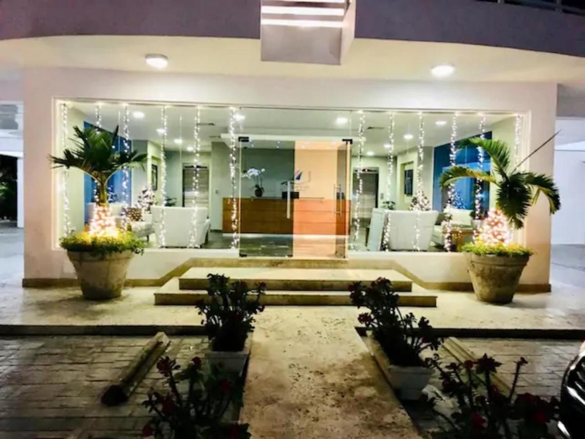 Elegante Aqua Marine Apartamento 璜多里奥 外观 照片