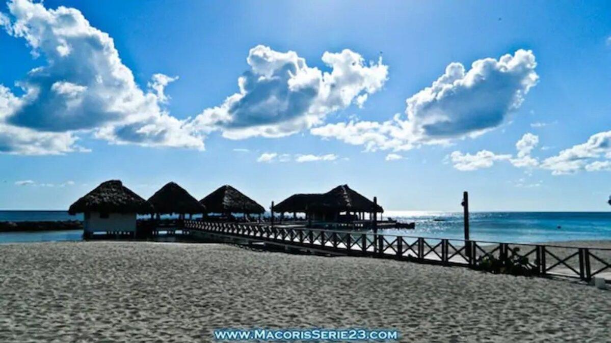 Elegante Aqua Marine Apartamento 璜多里奥 外观 照片