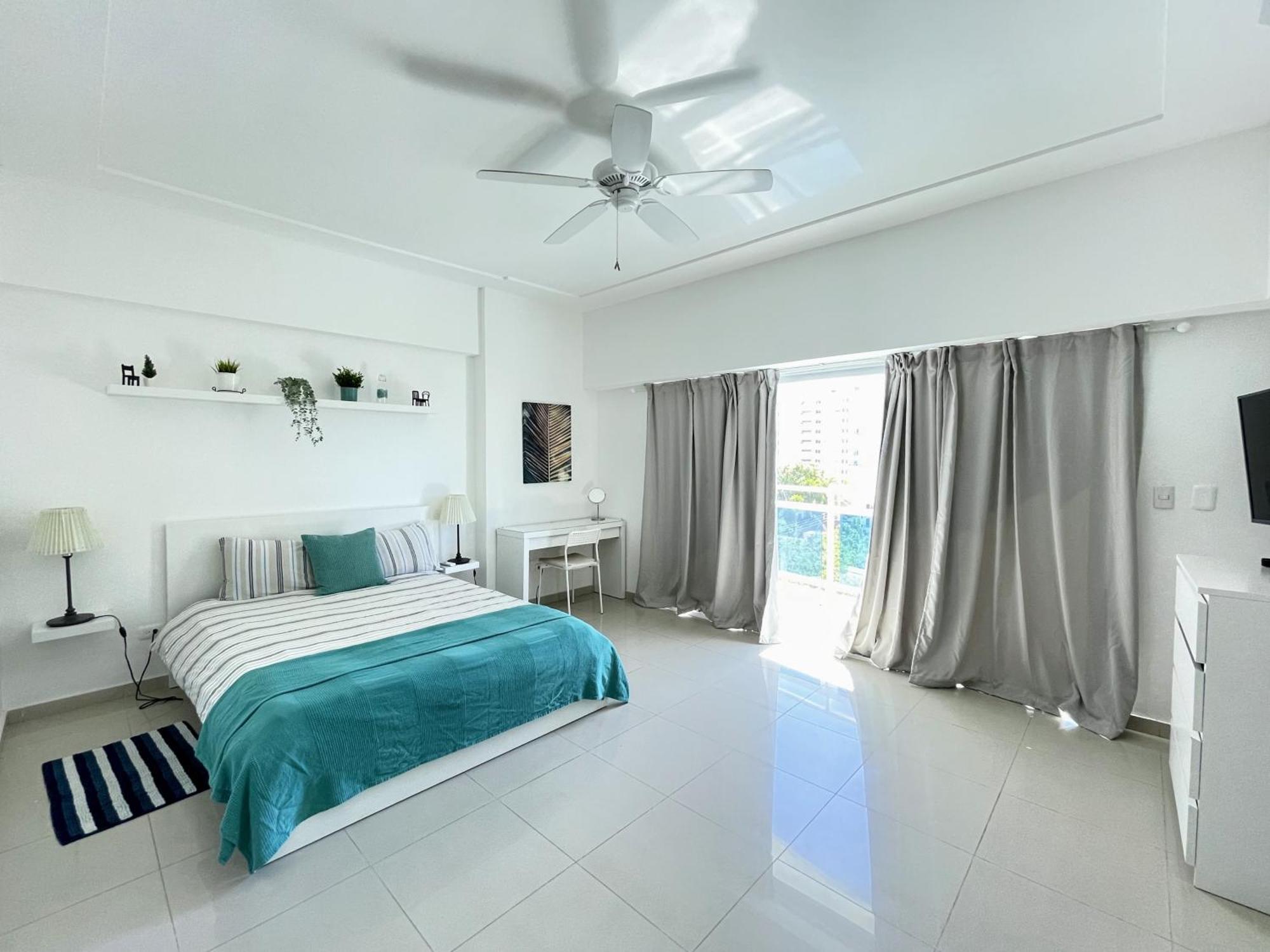 Elegante Aqua Marine Apartamento 璜多里奥 外观 照片